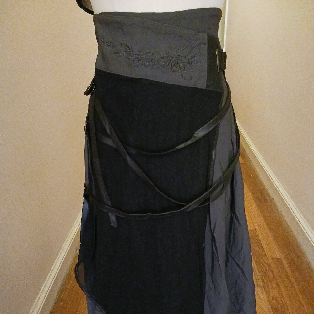 Ozz Grey Skirt